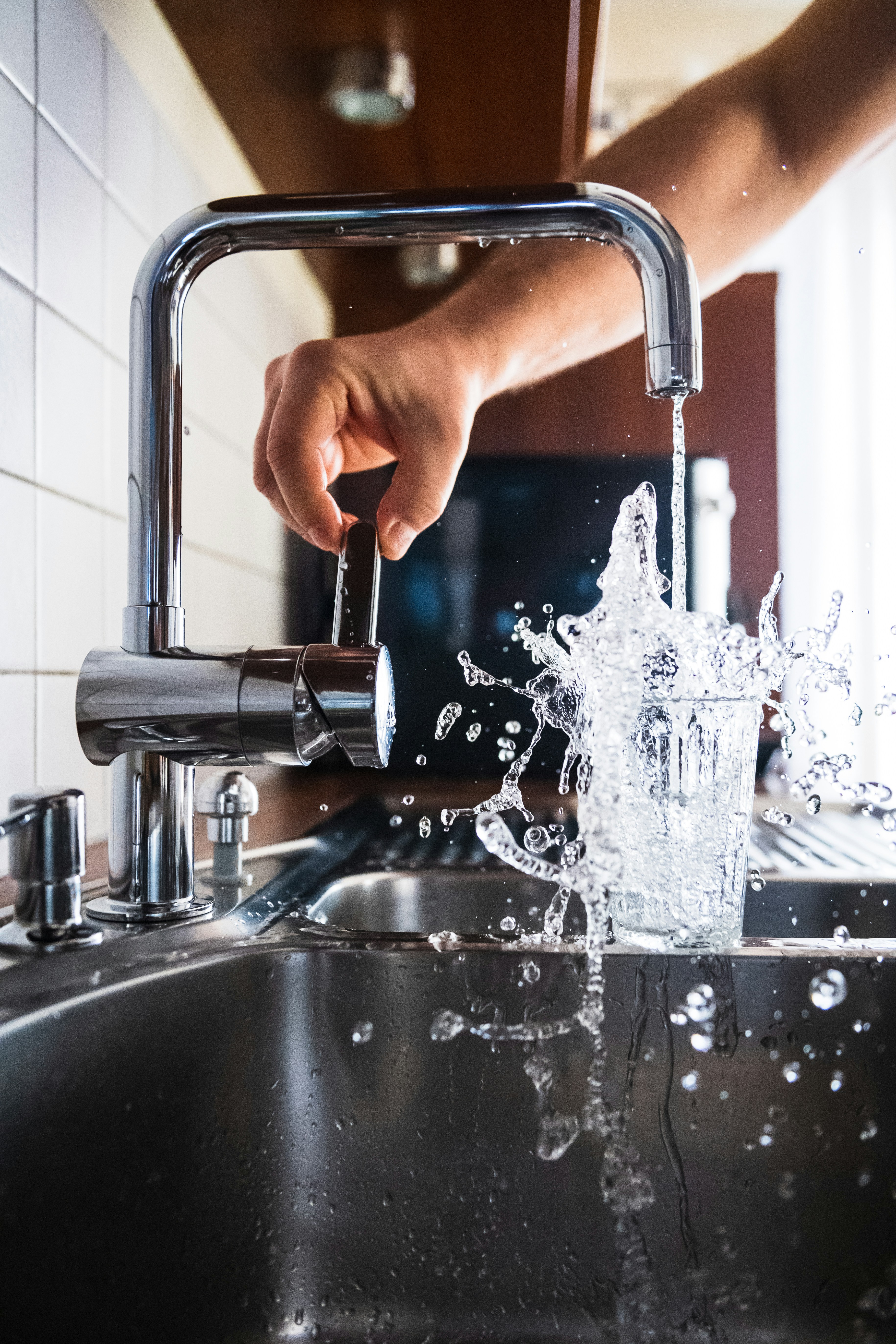 Clean drinking water from faucet
