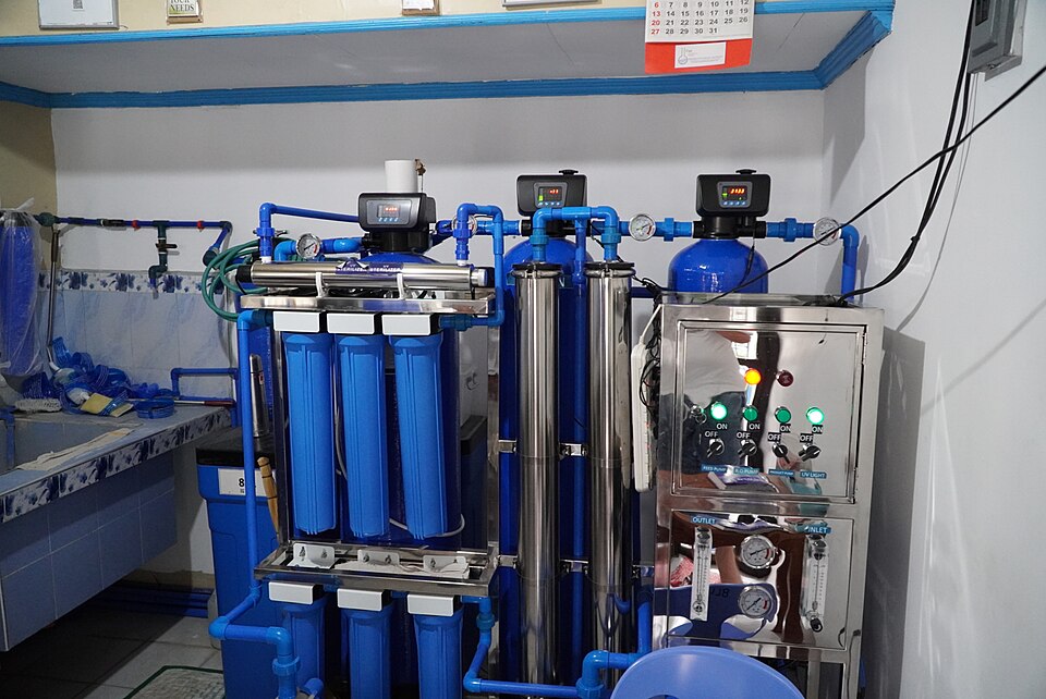 Water filtration equipment